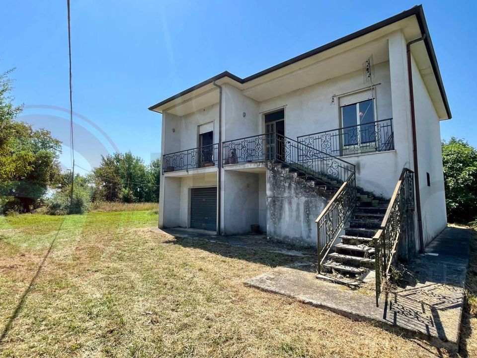 Villa i Ceprano, Frosinone - foto 1
