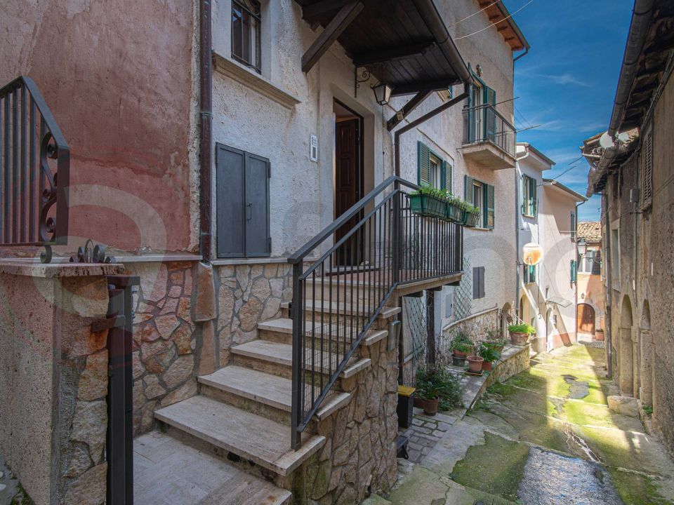 Erhvervsejendom i Arpino, Frosinone - foto 3