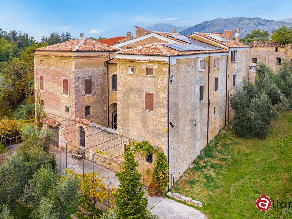 Landejendom i Casalvieri, Frosinone - foto 1