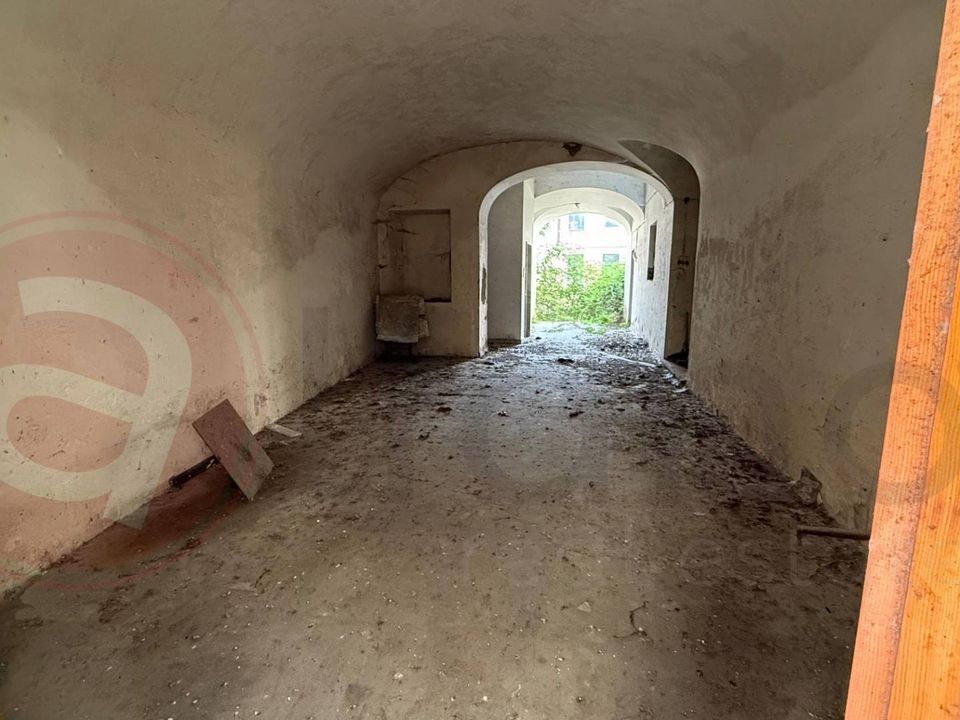 Erhvervsejendom i Isola del Liri, Frosinone - foto 5