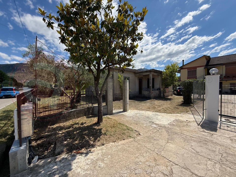 Villa i Roccasecca, Frosinone - foto 1