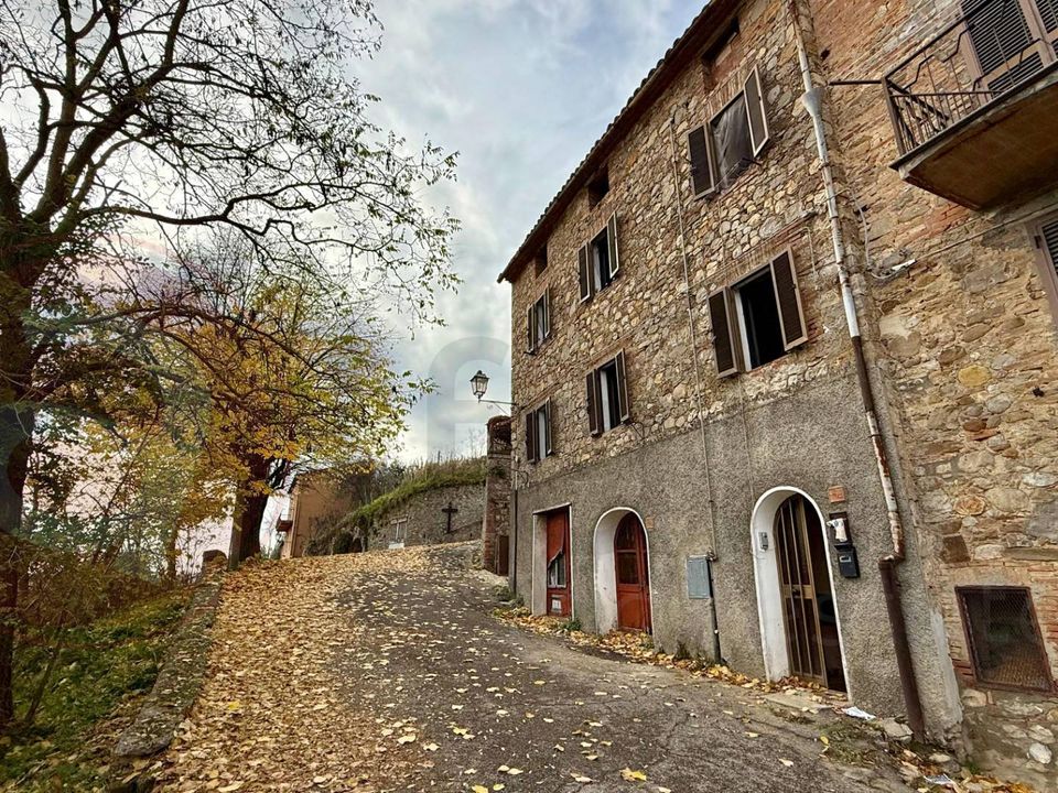 Erhvervsejendom i Ficulle, Terni - foto 5