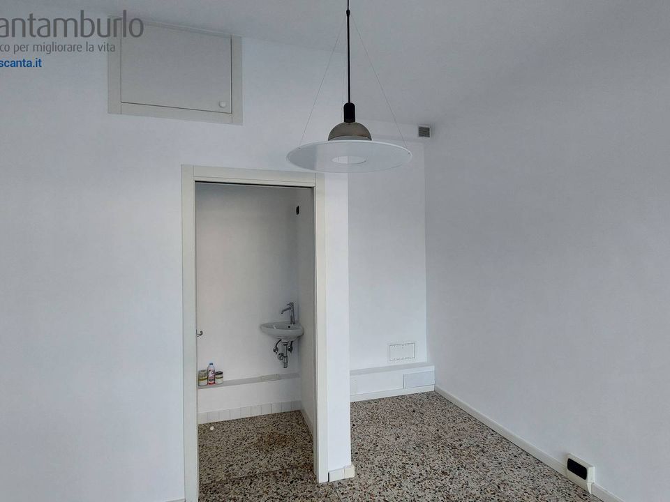Erhvervsejendom i Treviso, Treviso - foto 2