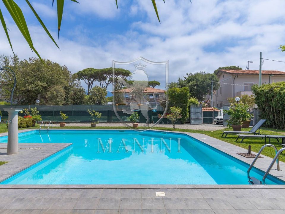 Villa i Forte dei Marmi, Lucca - foto 2