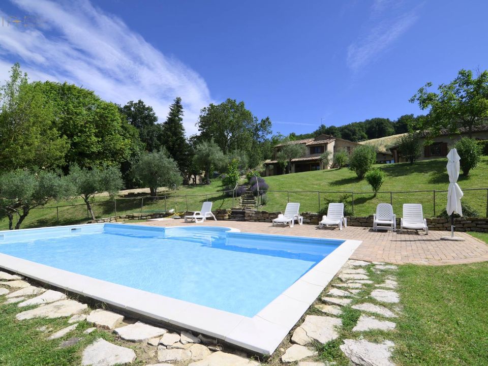 Country house in Gualdo, Macerata - photo 3