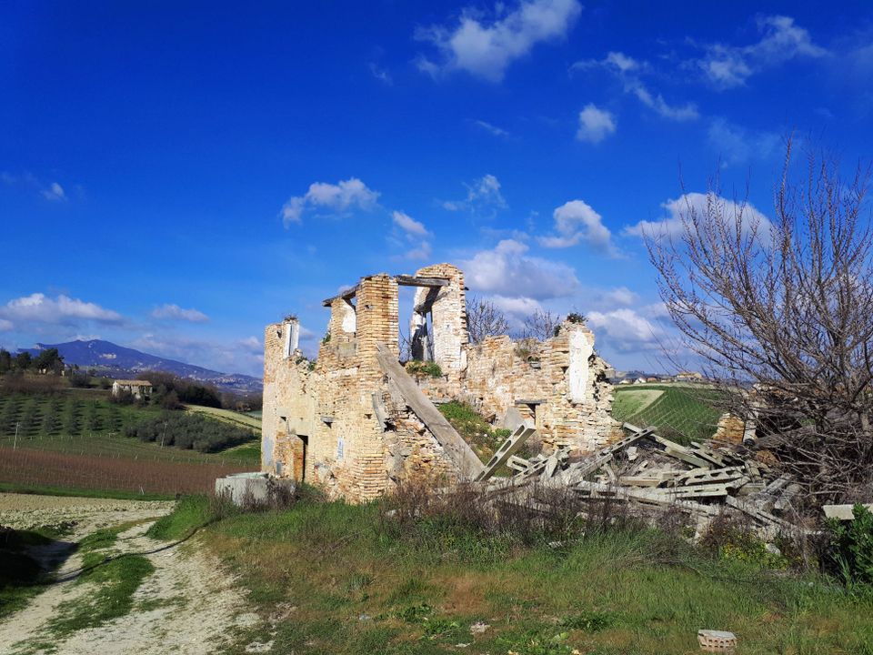 Landejendom i Appignano del Tronto, Ascoli Piceno - foto 1