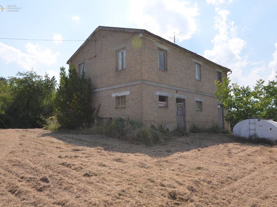 Landejendom i Castignano, Ascoli Piceno - foto 2