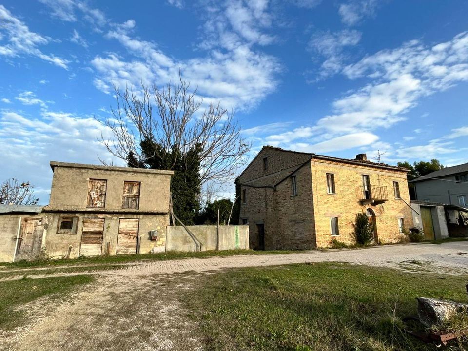 Landejendom i Castignano, Ascoli Piceno - foto 3