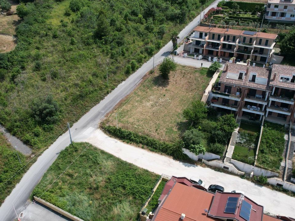 Helårsgrund i Colonnella, Teramo - foto 5