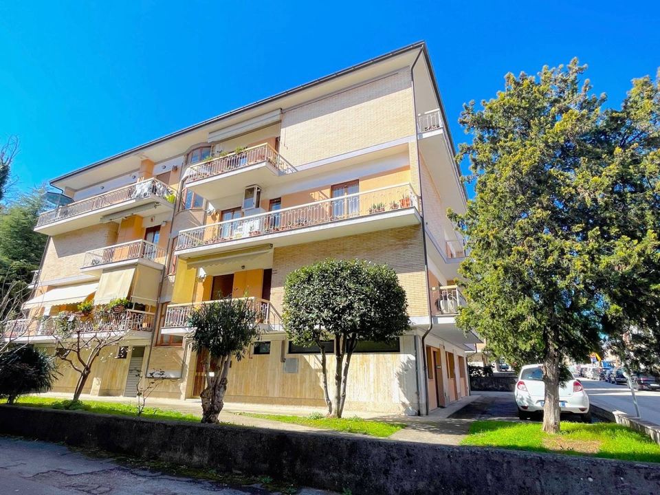 Lejlighed i Ascoli Piceno, Ascoli Piceno - foto 1