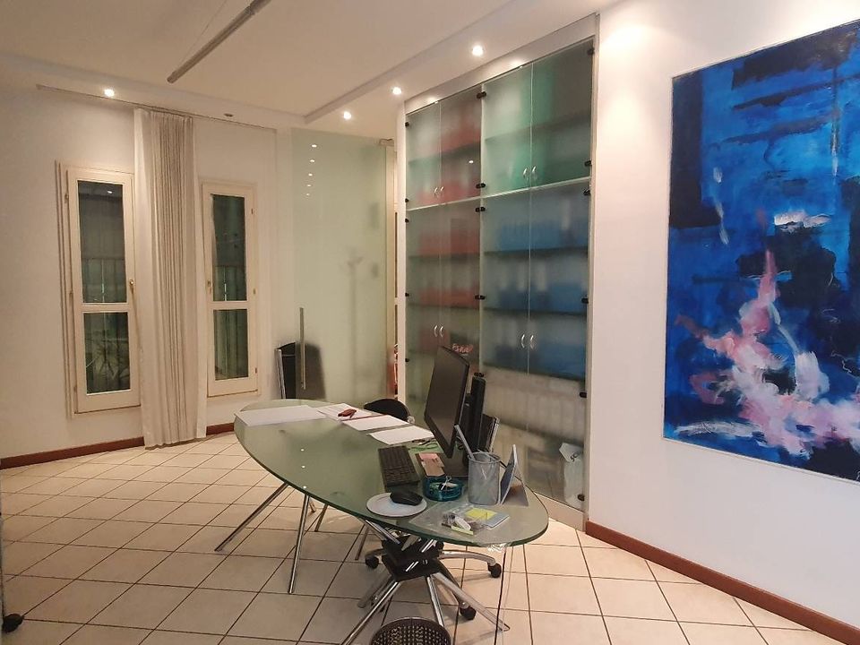 Erhvervsejendom i Mantua, Mantua - foto 2