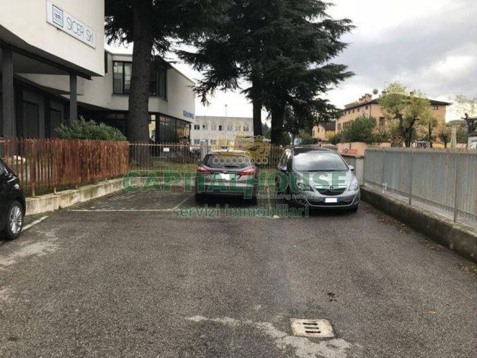 Erhvervsejendom i San Lazzaro Di Savena, Bologna - foto 3