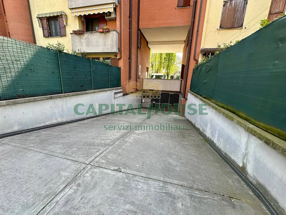 Miejsce parkingowe: Bologna, Bologna – zdjęcie 3