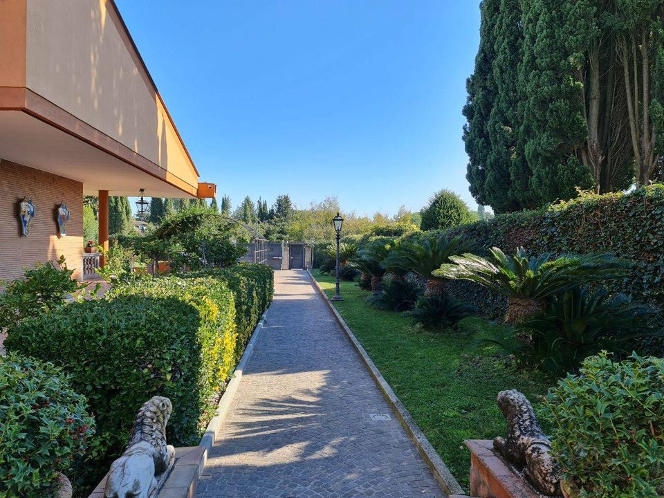 Villa in Rome, Rome - photo 3