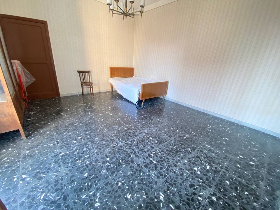 Erhvervsejendom i Caserta, Caserta - foto 2