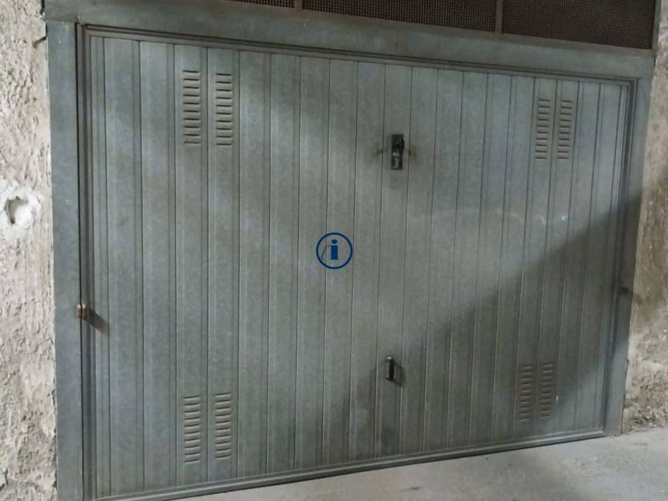 Place de parking - Maddaloni, Caserta - photo 1