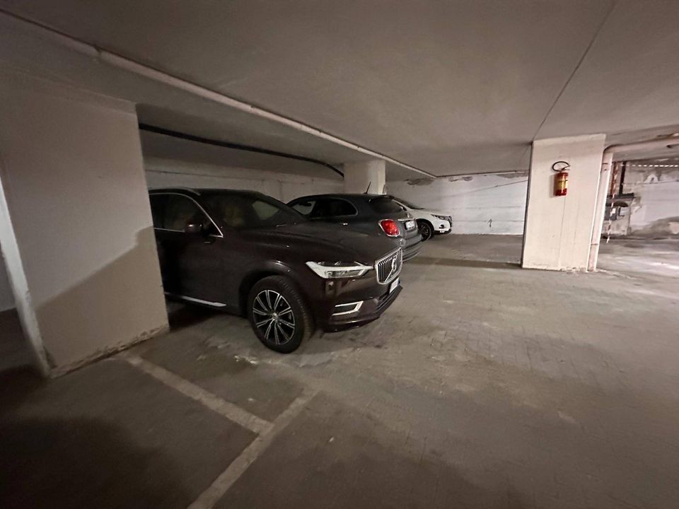 Parkeringsplads i Caserta, Caserta - foto 4