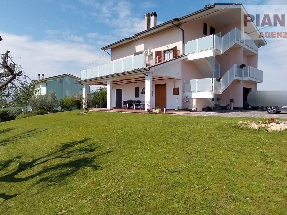 Villa i Monteprandone, Ascoli Piceno - foto 1