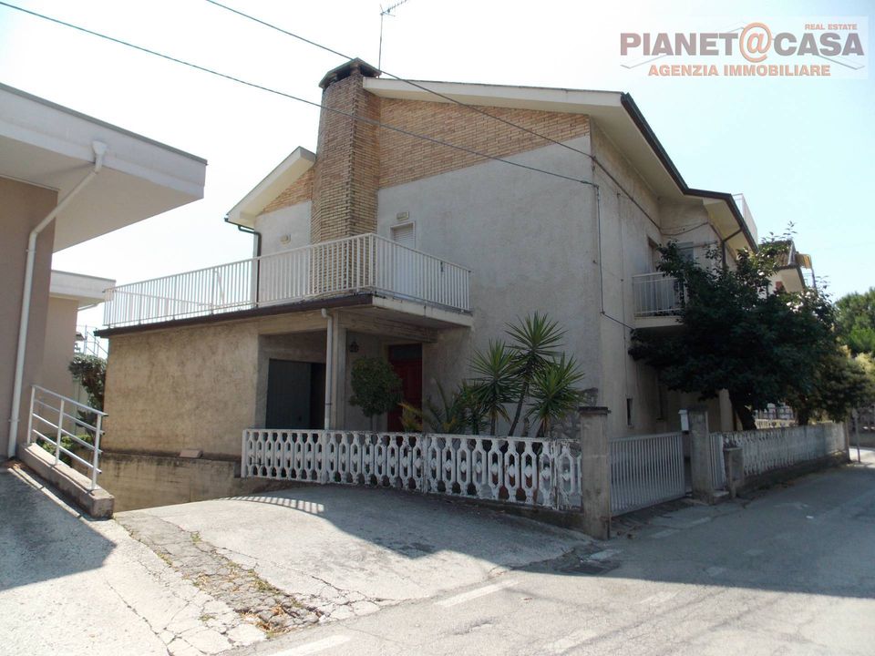 Villa i Monteprandone, Ascoli Piceno - foto 2