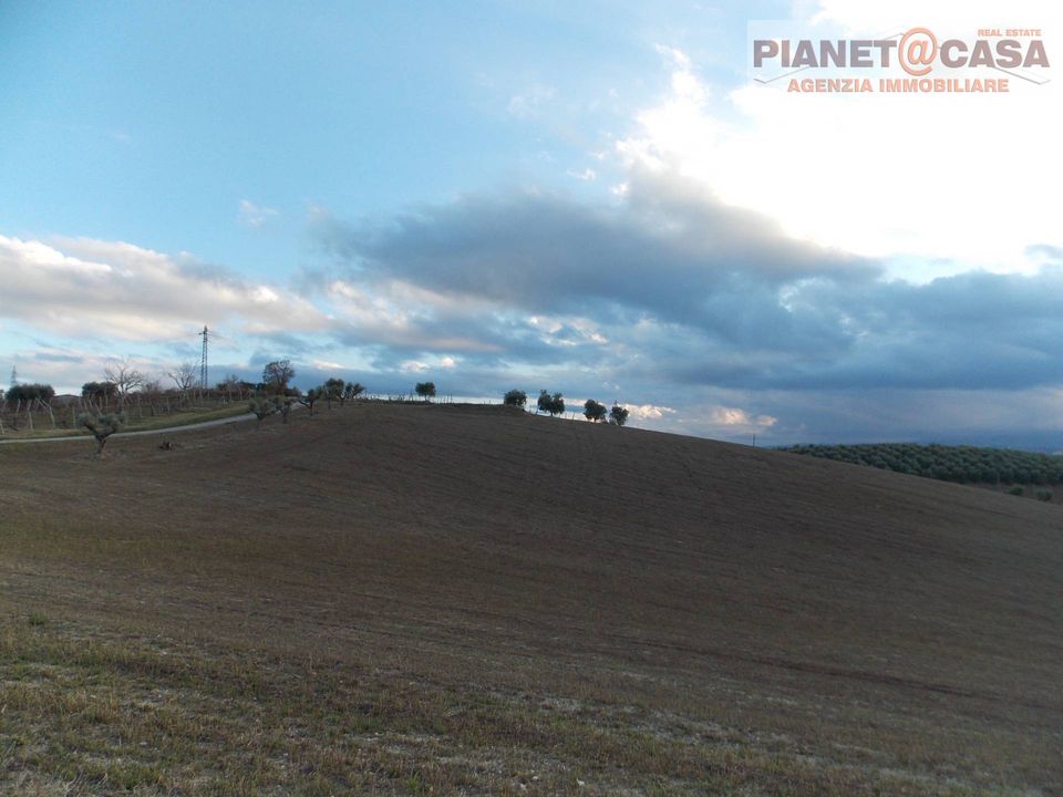 Helårsgrund i Spinetoli, Ascoli Piceno - foto 1