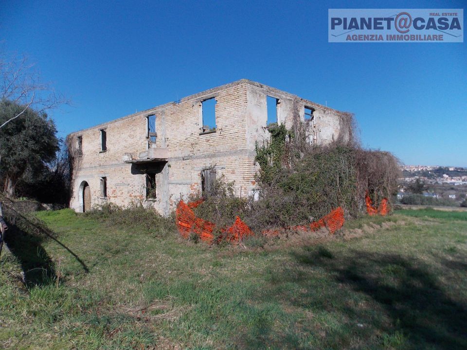 Villa i Ancarano, Teramo - foto 1