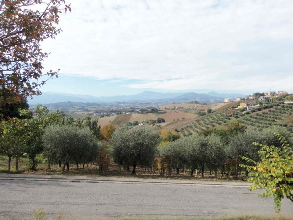 Helårsgrund i Acquaviva Picena, Ascoli Piceno - foto 2