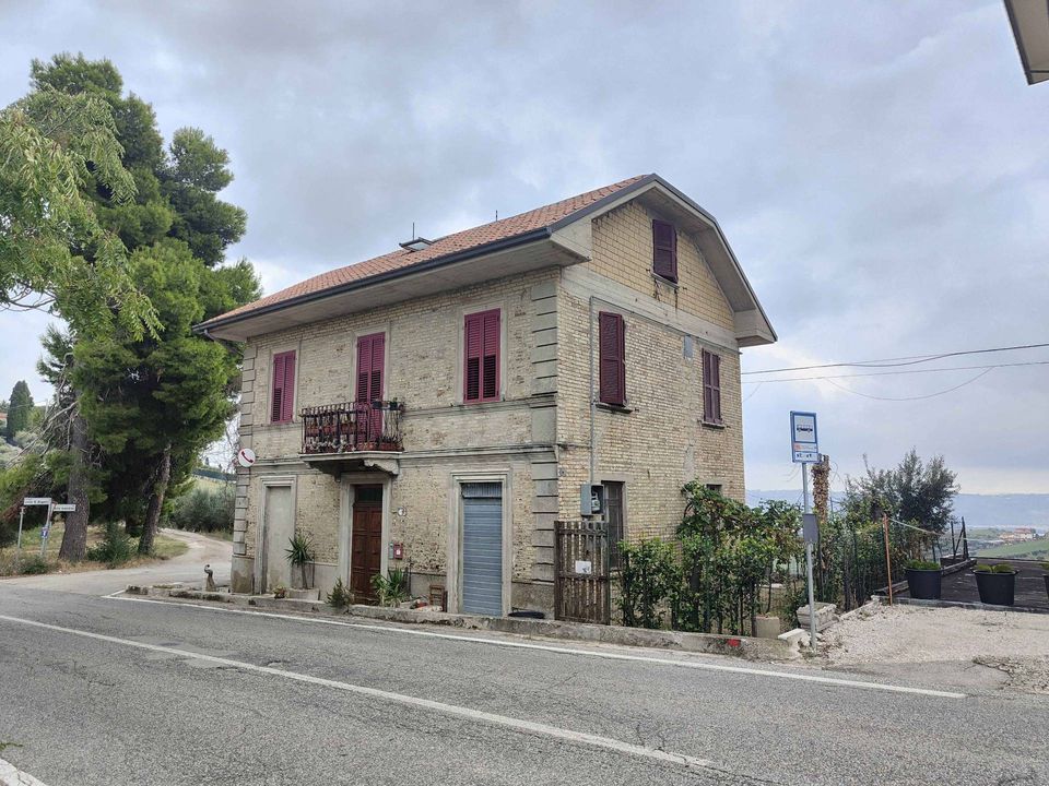 Villa i Monteprandone, Ascoli Piceno - foto 1