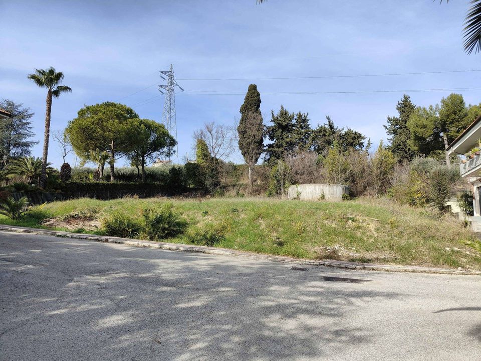Helårsgrund i San Benedetto Del Tronto, Ascoli Piceno - foto 1
