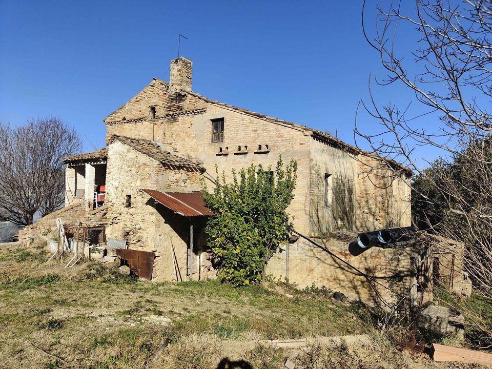 Landejendom i Acquaviva Picena, Ascoli Piceno - foto 1