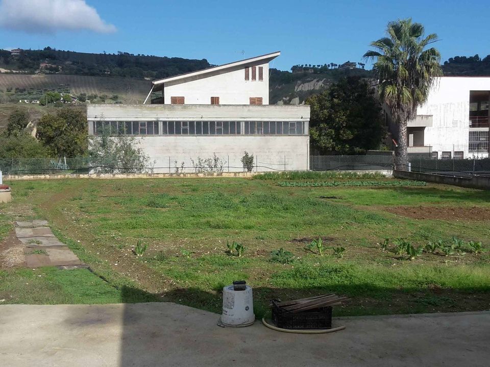 Grond in Acquaviva Picena, Ascoli Piceno - foto 1