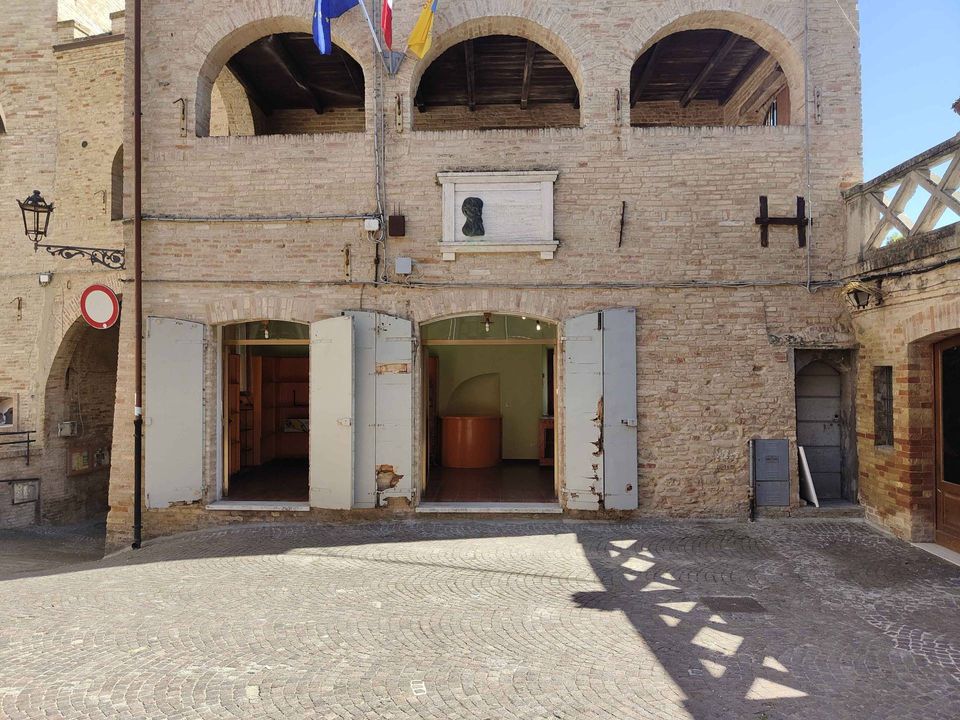 Erhvervsejendom i Acquaviva Picena, Ascoli Piceno - foto 4