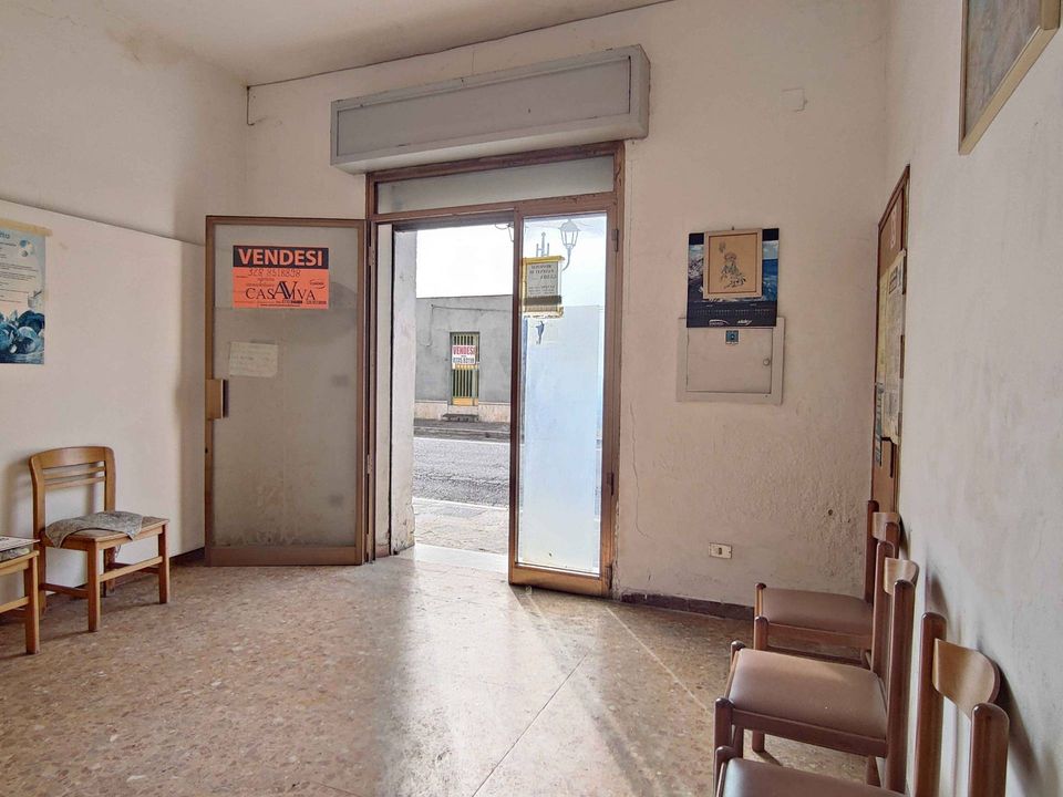 Erhvervsejendom i Acquaviva Picena, Ascoli Piceno - foto 1
