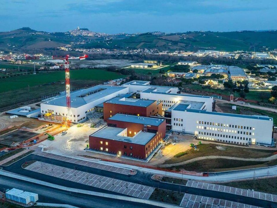 Helårsgrund i Fermo, Fermo - foto 2