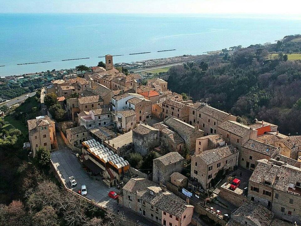 Parkeringsplads i Fermo, Fermo - foto 4