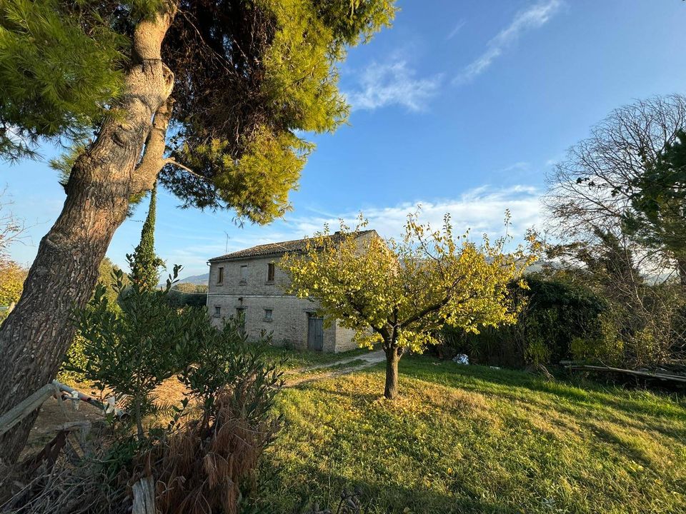 Landejendom i Monterubbiano, Fermo - foto 1