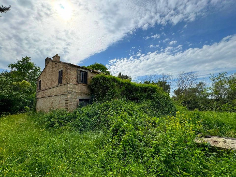 Landejendom i Fermo, Fermo - foto 1