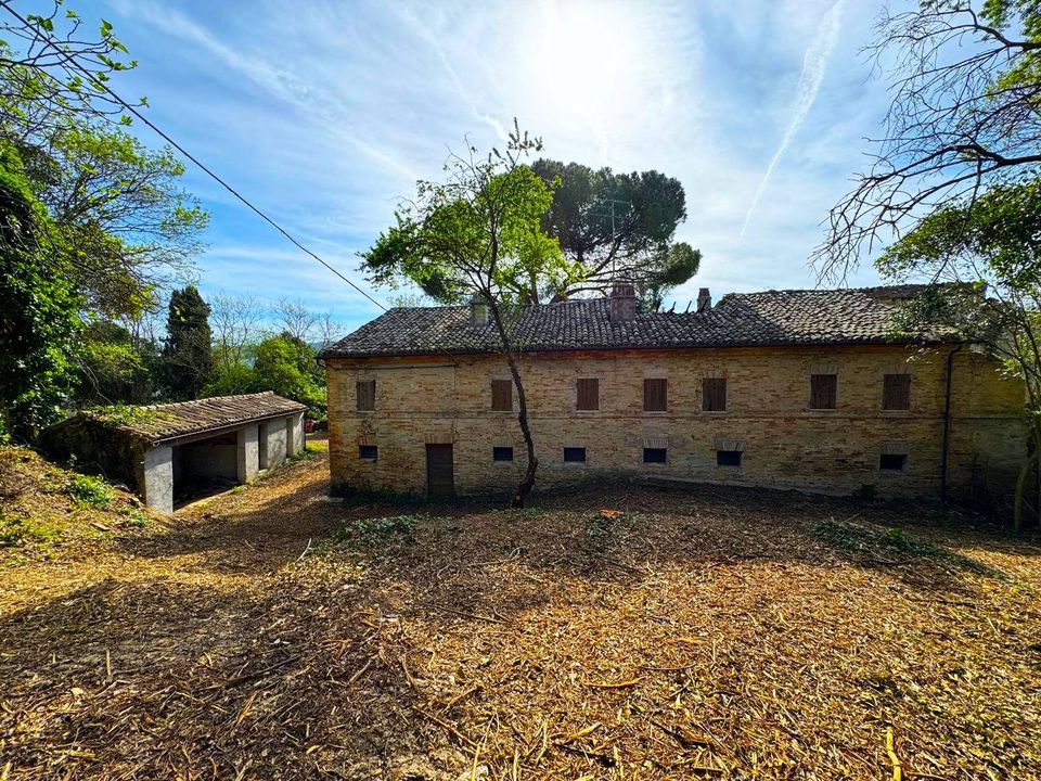 Landejendom i Sant'Elpidio a Mare, Fermo - foto 1