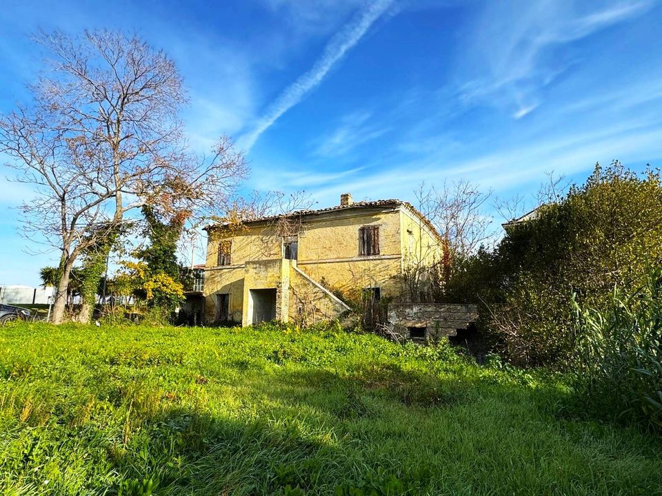 Landejendom i Montegranaro, Fermo - foto 2