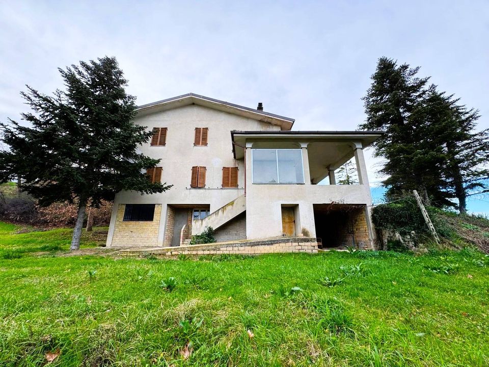 Landejendom i Montottone, Fermo - foto 1