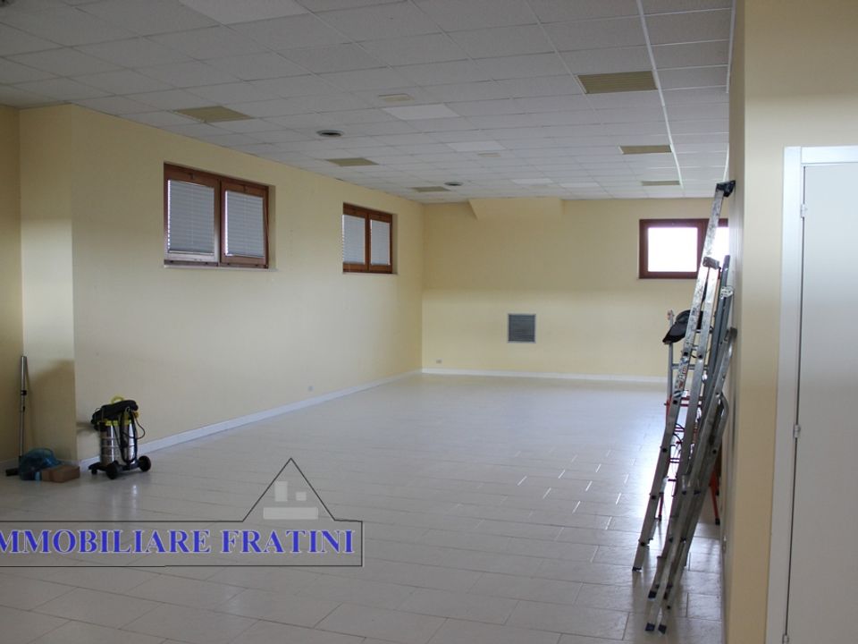 Erhvervsejendom i Maltignano, Ascoli Piceno - foto 5