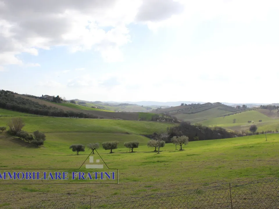 Helårsgrund i Appignano del Tronto, Ascoli Piceno - foto 1