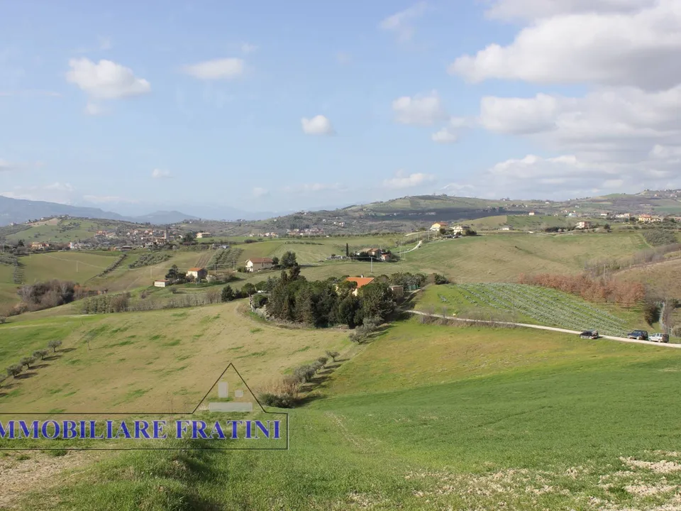 Helårsgrund i Appignano del Tronto, Ascoli Piceno - foto 2