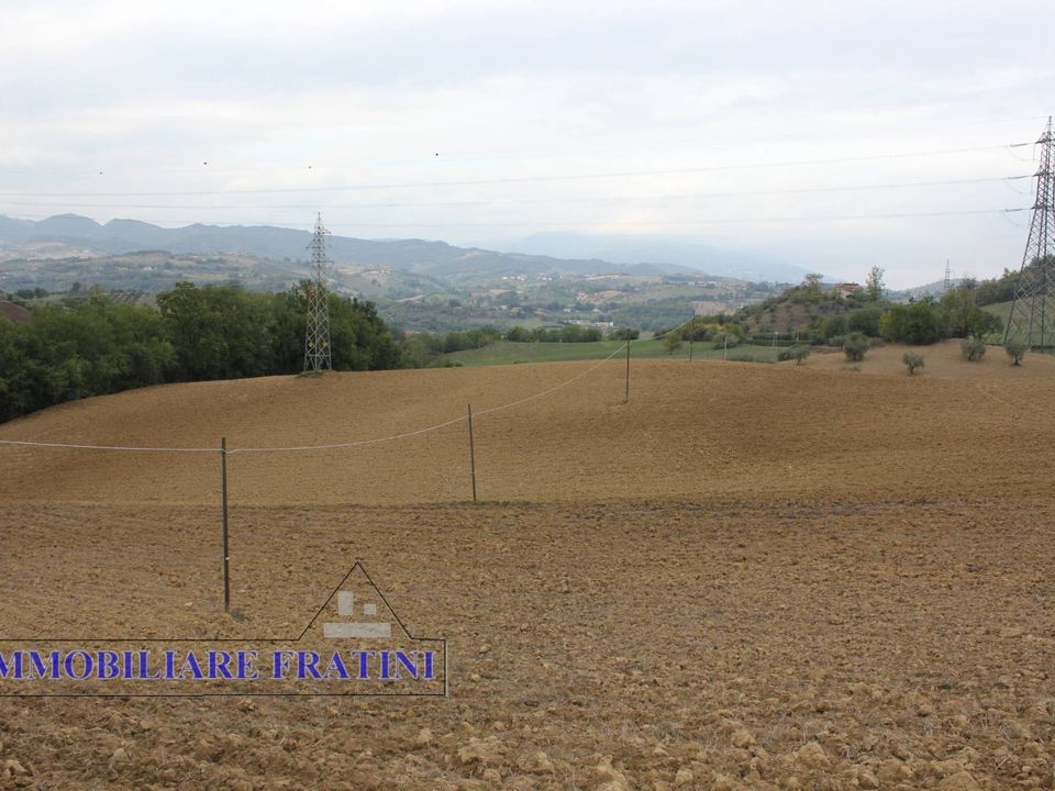 Helårsgrund i Tossicia, Teramo - foto 3