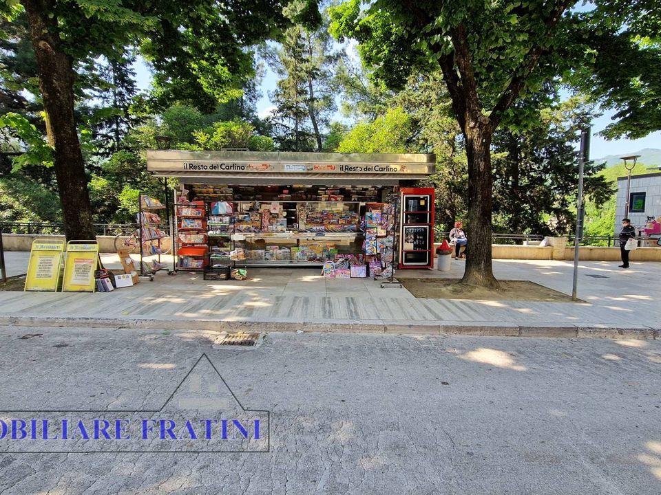 Erhvervsejendom i Ascoli Piceno, Ascoli Piceno - foto 1