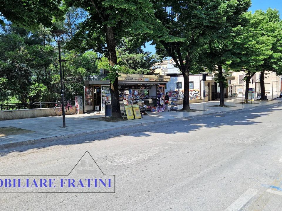 Erhvervsejendom i Ascoli Piceno, Ascoli Piceno - foto 2