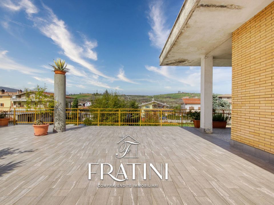 Villa i Sant'Egidio alla Vibrata, Teramo - foto 1