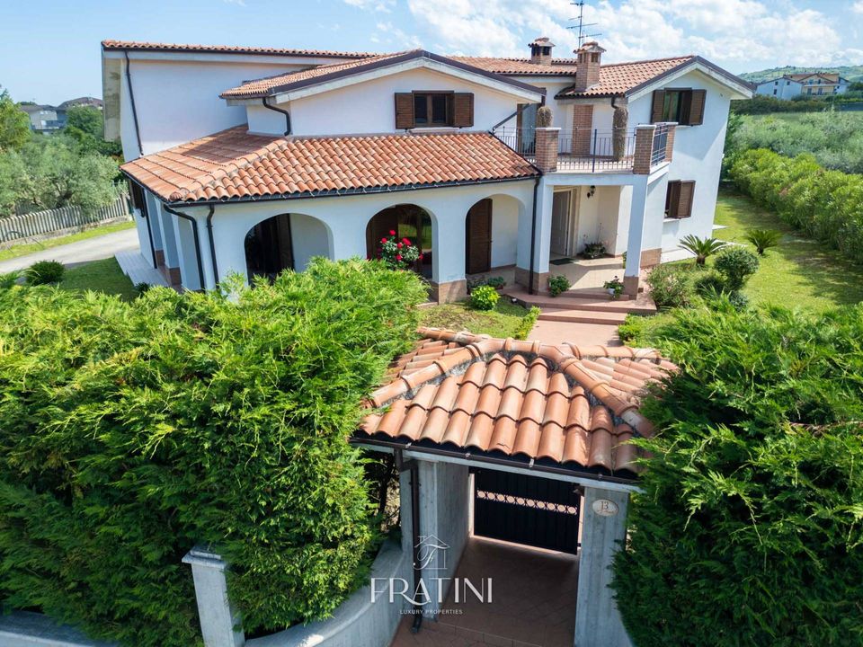 Villa i Sant'Egidio alla Vibrata, Teramo - foto 2