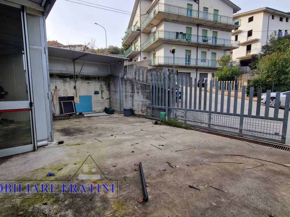Erhvervsejendom i Ancarano, Teramo - foto 2