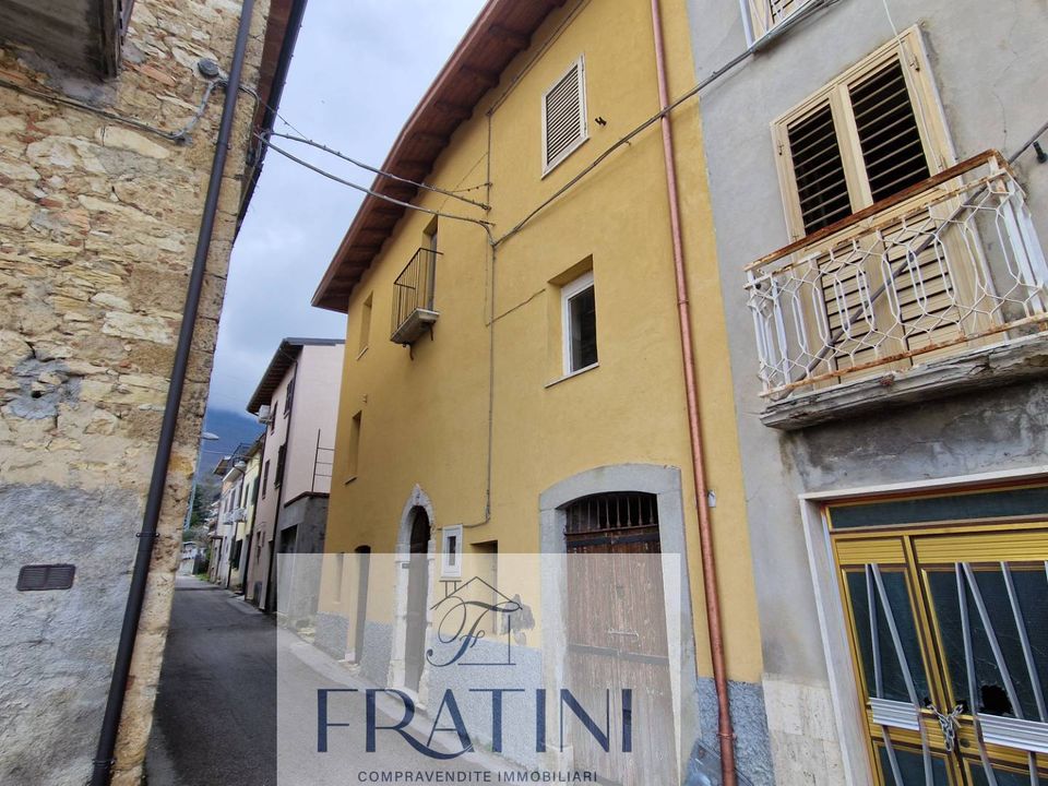 Villa i Civitella del Tronto, Teramo - foto 1