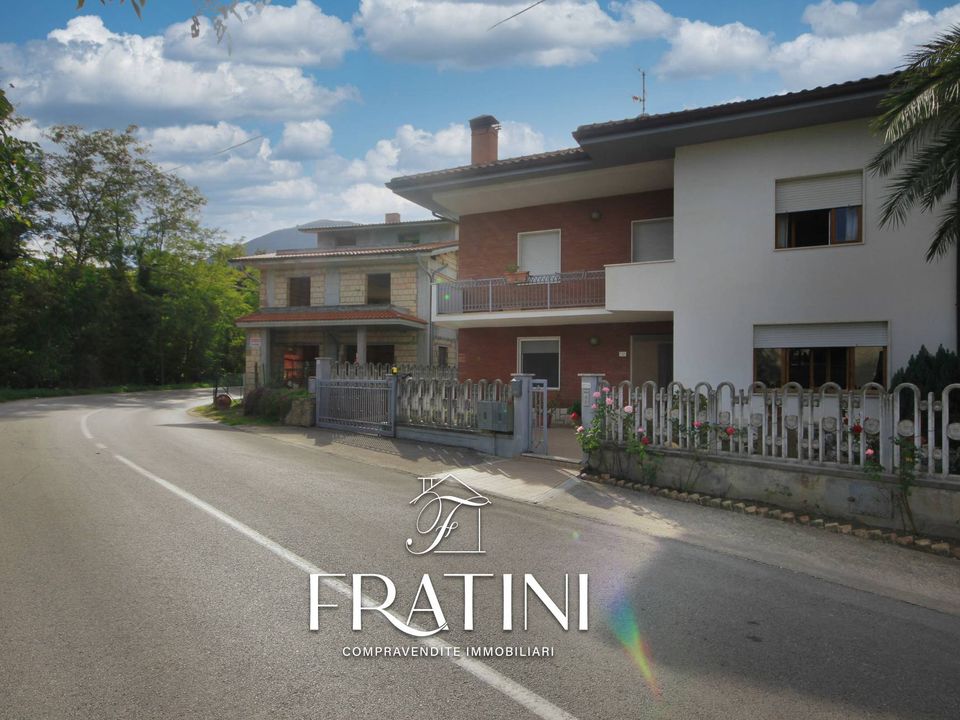 Villa i Campli, Teramo - foto 1
